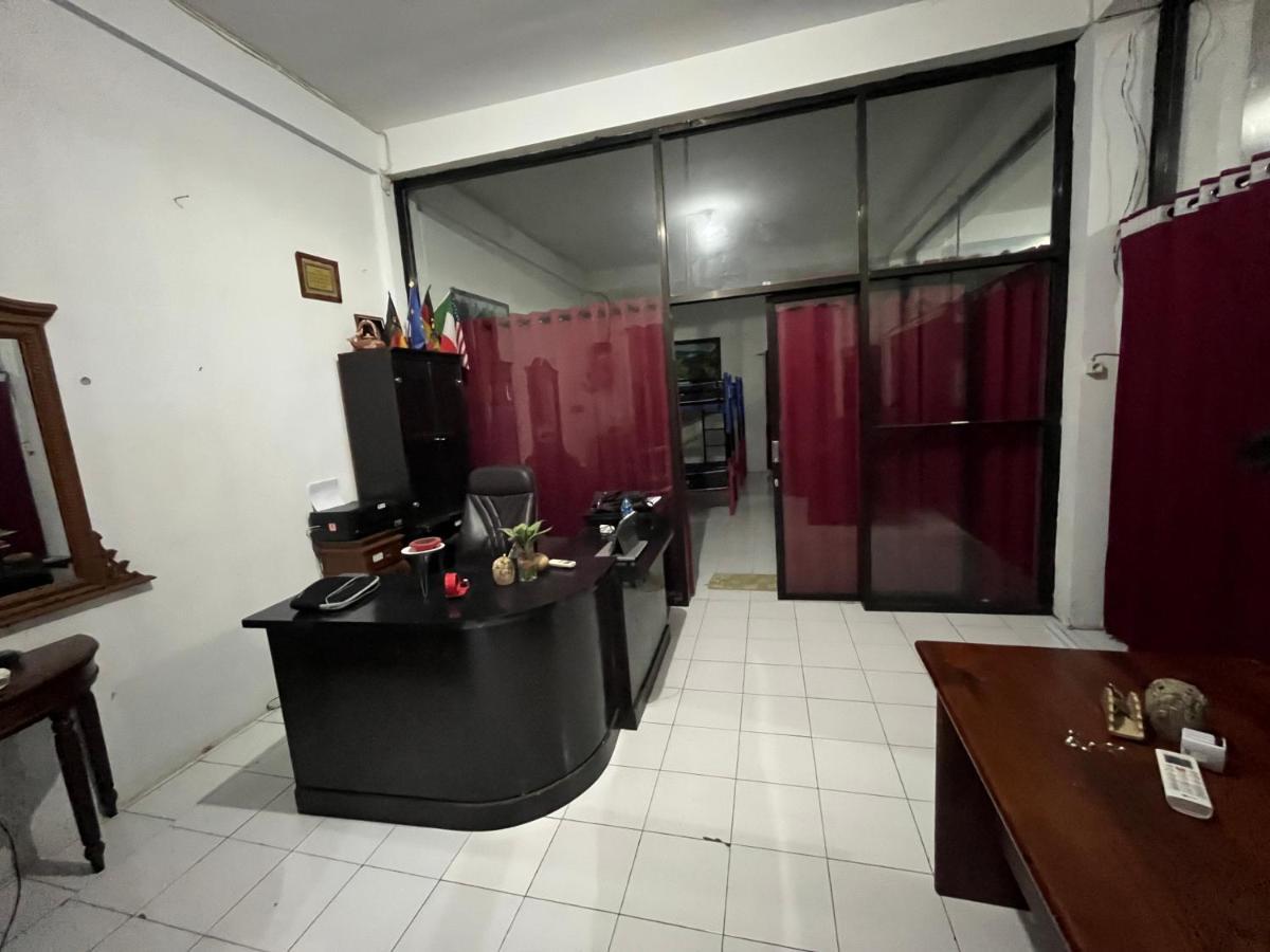 Oseania Hostel Senggigi Ngoại thất bức ảnh