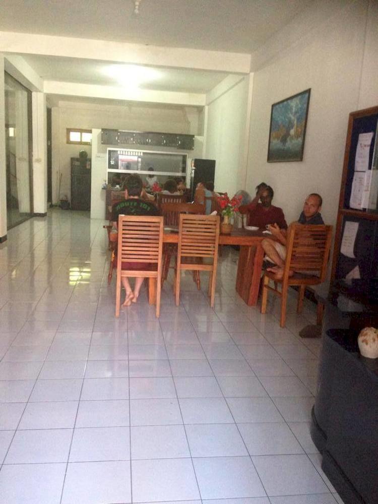 Oseania Hostel Senggigi Ngoại thất bức ảnh