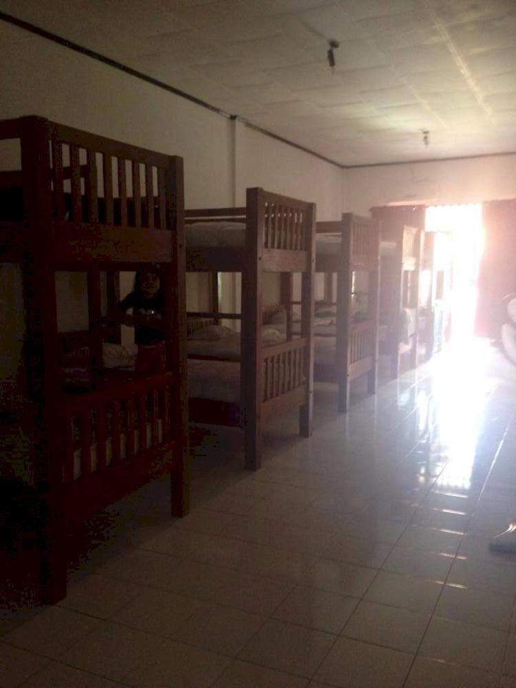 Oseania Hostel Senggigi Ngoại thất bức ảnh