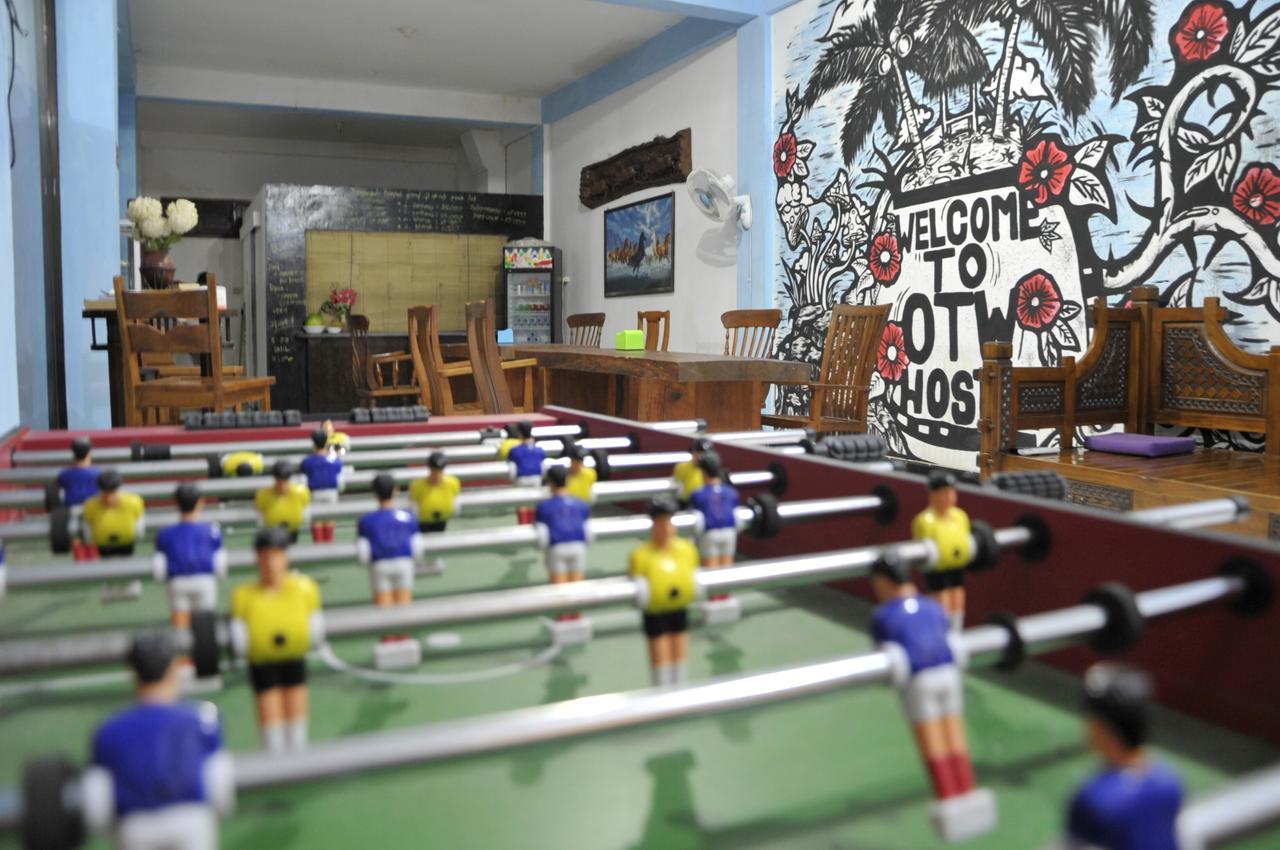 Oseania Hostel Senggigi Ngoại thất bức ảnh